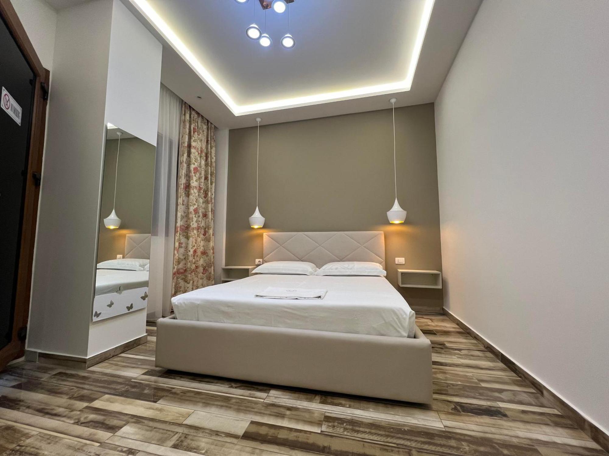 Guest Room Angolo Toscano Vlore Luaran gambar