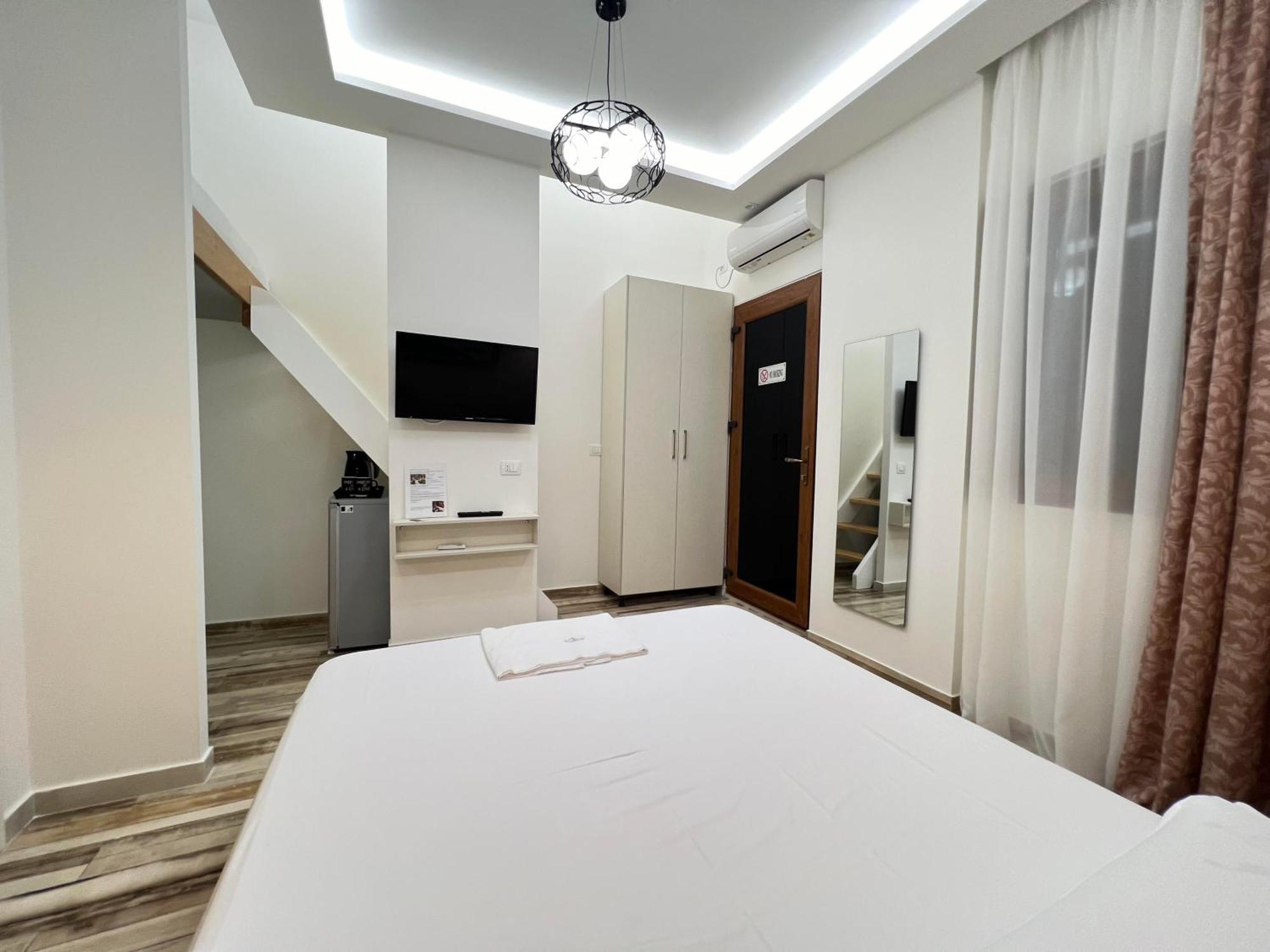 Guest Room Angolo Toscano Vlore Luaran gambar